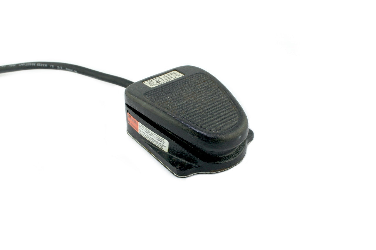 CLIPPER 15A 250V Outlet Style Plug Electric Foot Pedal Switch Footswitch