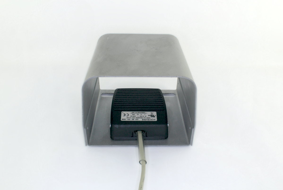 Cutera Excel V Laser Foot Pedal Foot Switch 7000562 Aquiline 974-SWM As is for Parts