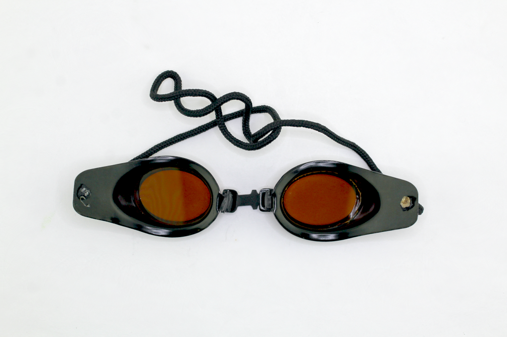 Palomar Lux 1064 Nd:YAG Patient Eye Shield Safety Eyewear Orange Goggle