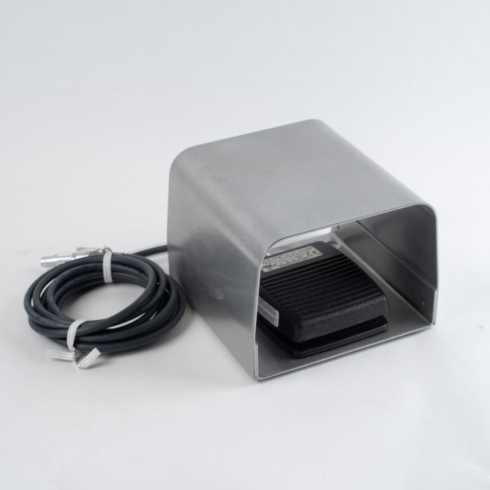 Cutera Xeo Laser Foot Pedal Switch Footswitch 4 Pin Electric Connector