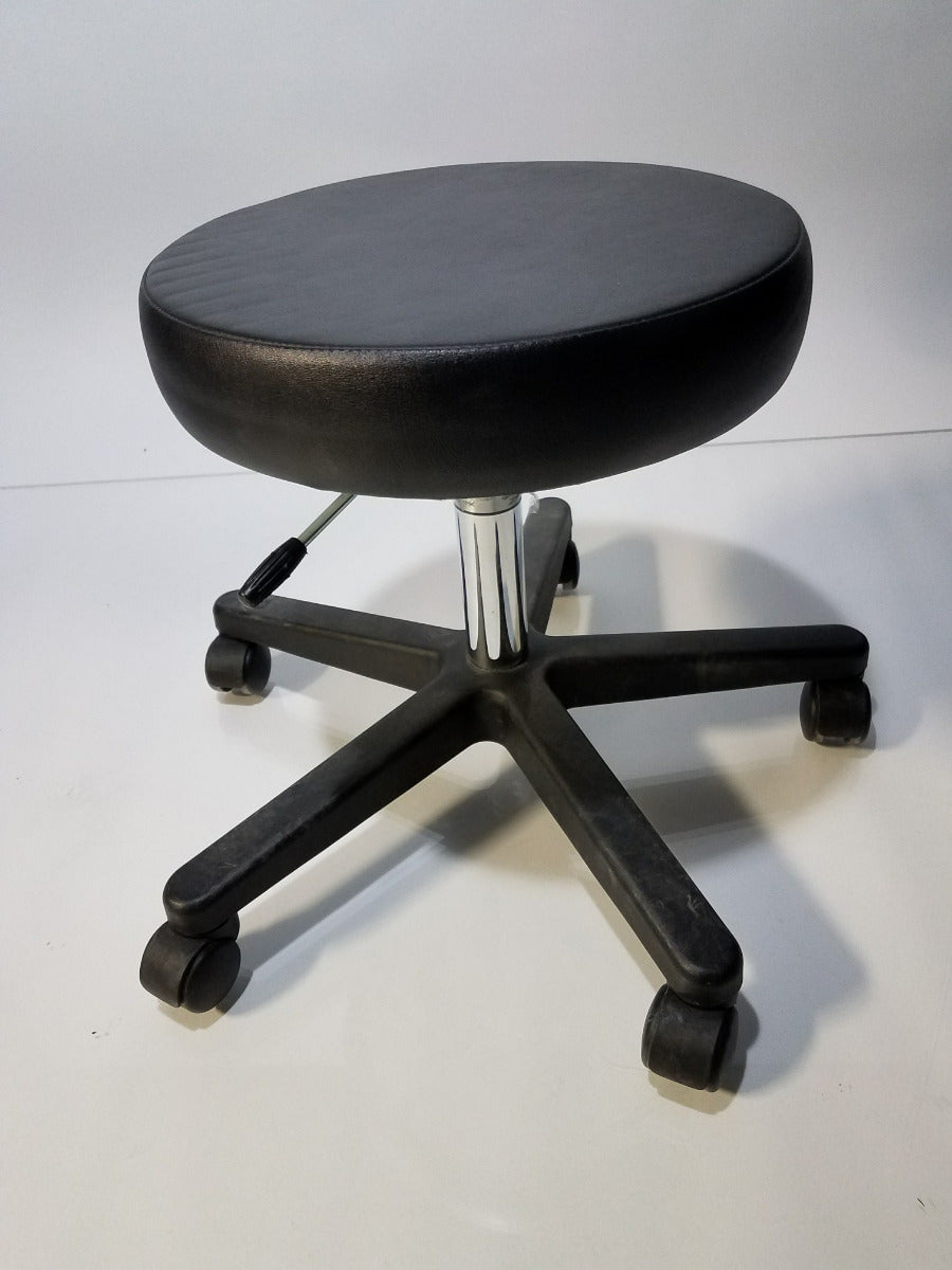 Adjustable Stool Pneumatic Ritter Midmark Wheeled Exam Task Chair Padded Seat