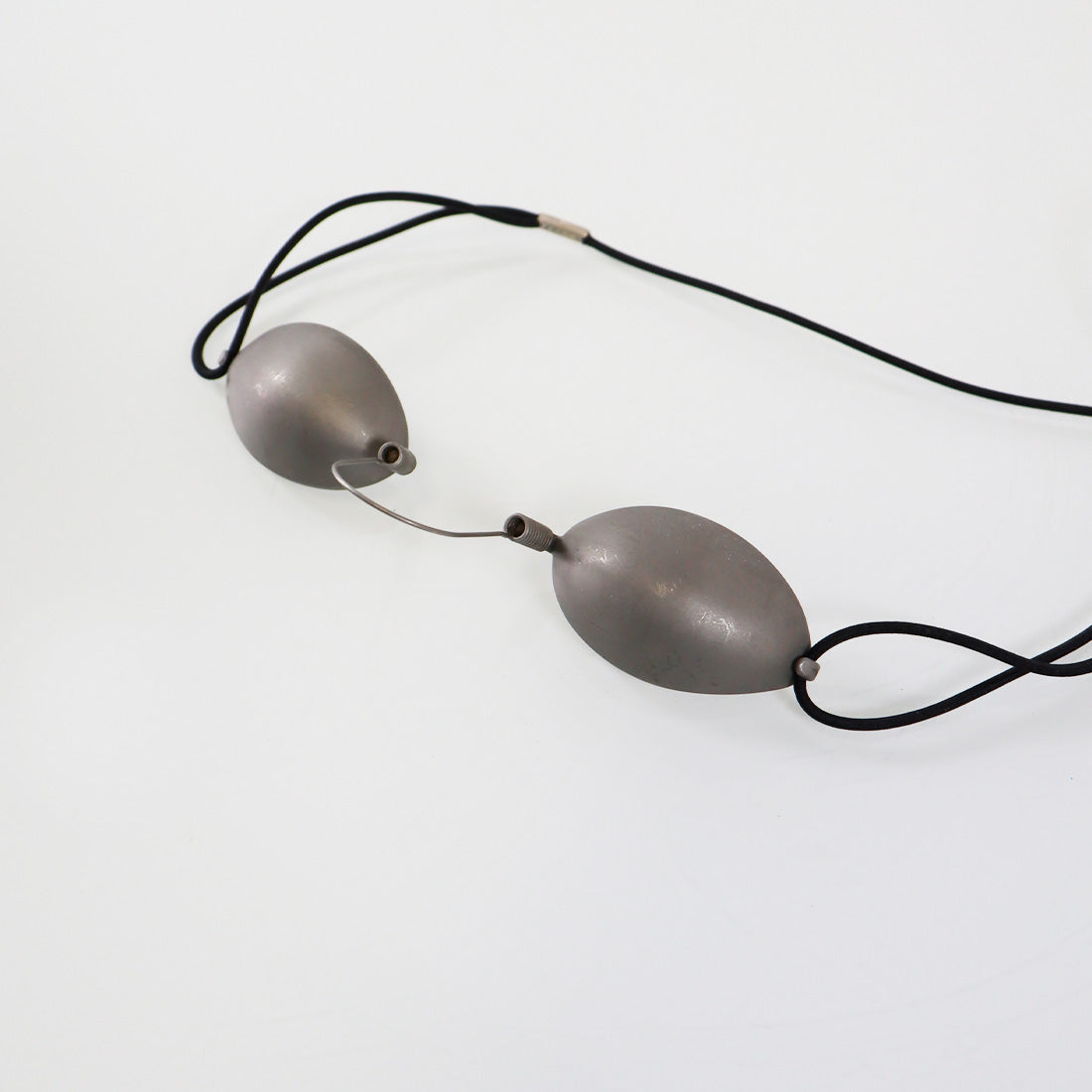Oculo Plastik Durette II Stainless Steel Patient Eye Shield Laser Safety 10378