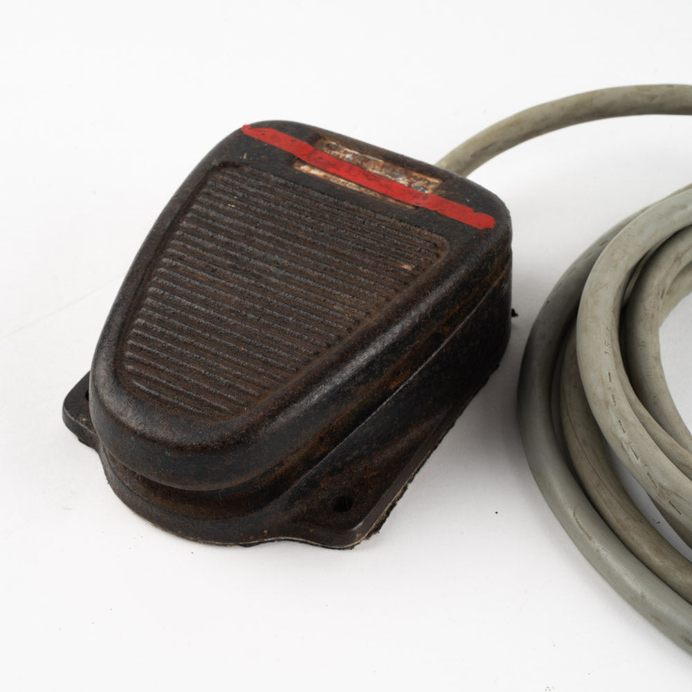 USED Heavy Duty Laser Operators Relay / Footswitch - 3 Pin Connector
