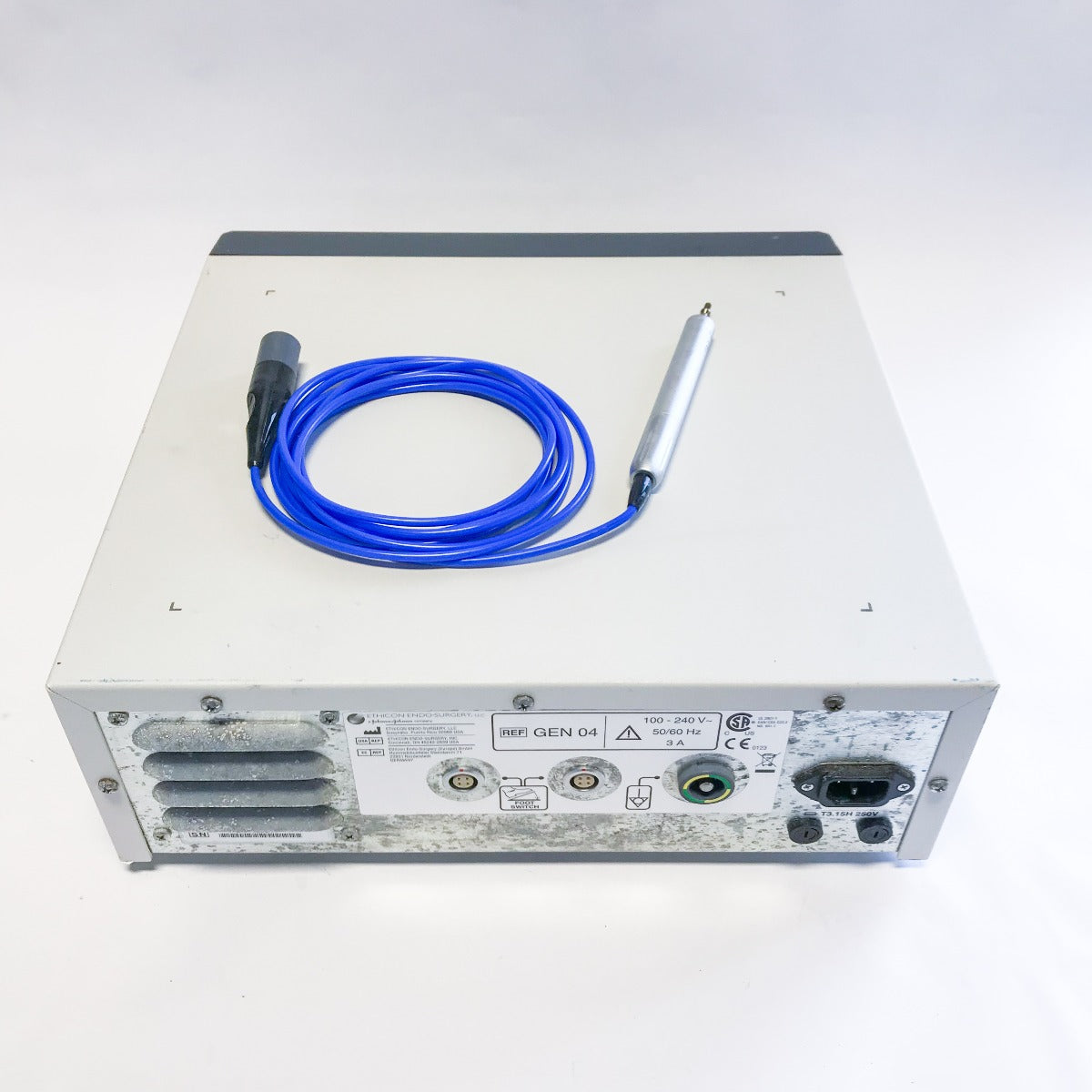 Ethicon Inc. Ultracision Harmonic Scalpel GENERATOR 300 - GEN04 - GN408944