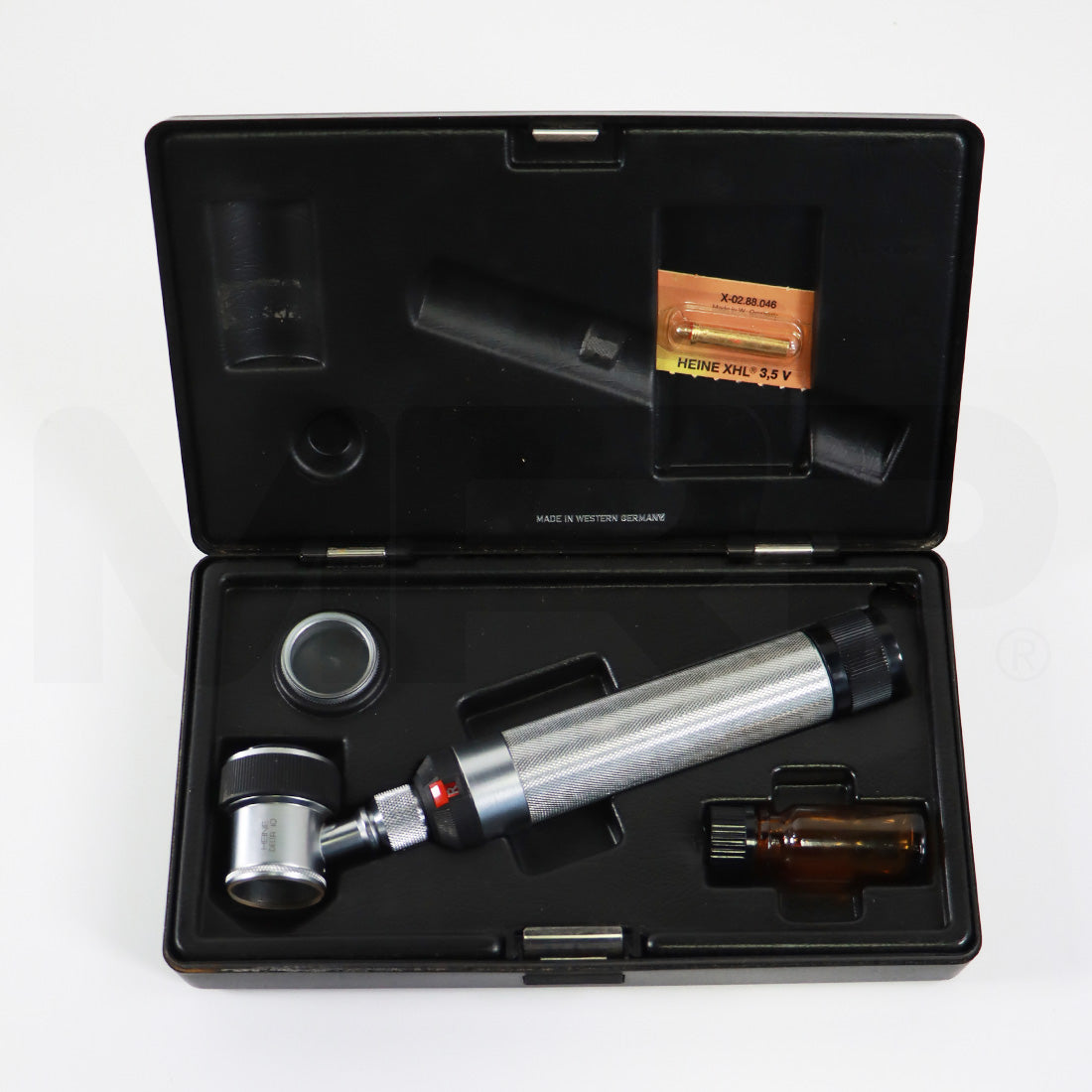 HEINE Delta 10 Dermatoscope with Rechargeable Handle AS-IS