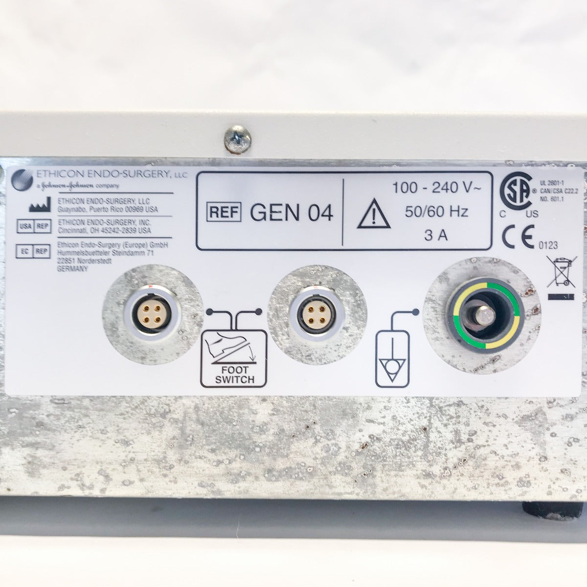 Ethicon Inc. Ultracision Harmonic Scalpel GENERATOR 300 - GEN04 - GN408944