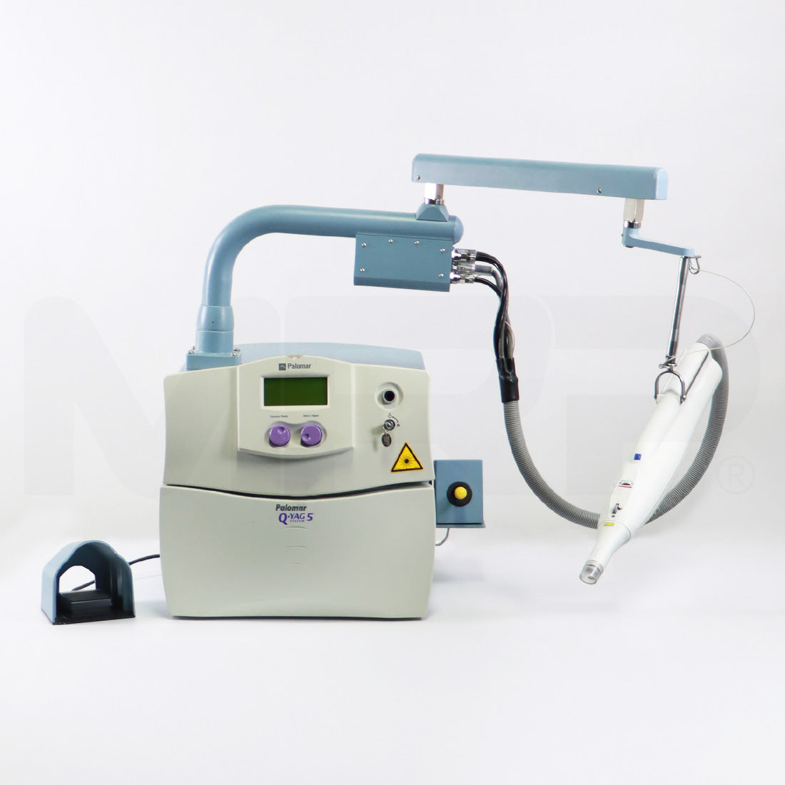 2010 Cynosure Palomar Q-YAG 5 Nd:Yag Laser System Parts As-Is