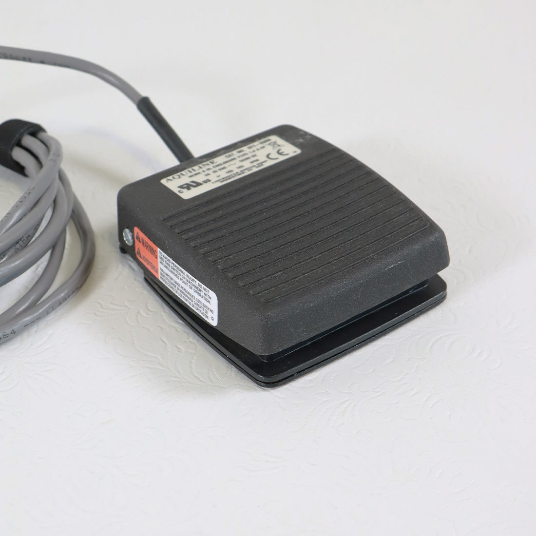 Aquiline Fraxel Laser Footswitch Pedal 4-Pin 971-SWM Linemaster Foot Switch Part