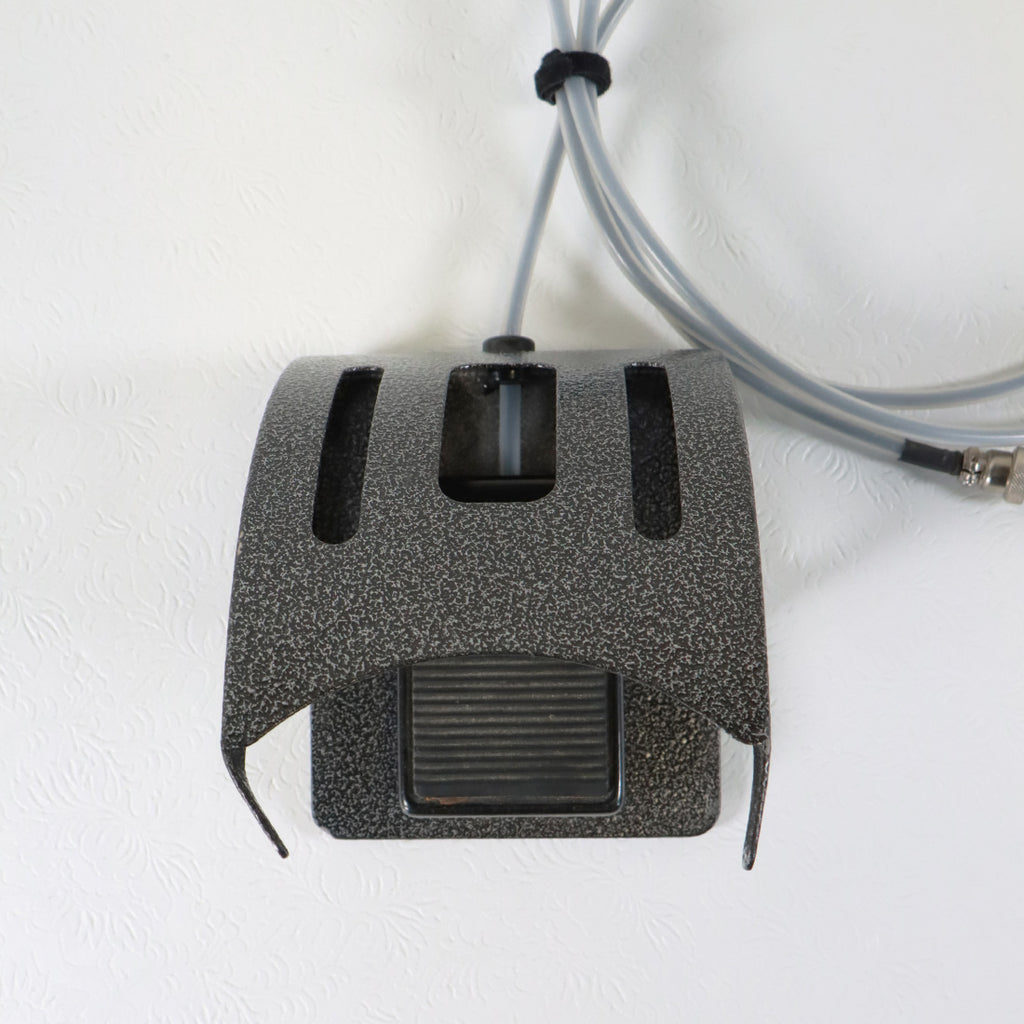 Kacon Jeisys INTRAcel Fractional RF Foot Switch Foot Pedal 5 Pin Parts As-Is