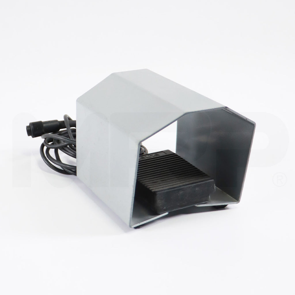 Quanta Light 4v 3 Pin Footswitch Foot Pedal