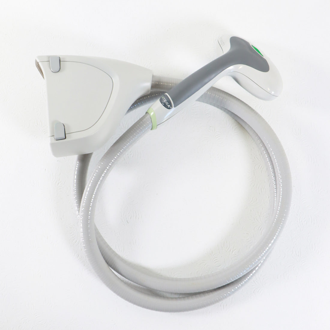 2007 Cutera Xeo Skin Resurfacing Nd: YAG Laser 1064nm Limelight US110XEO