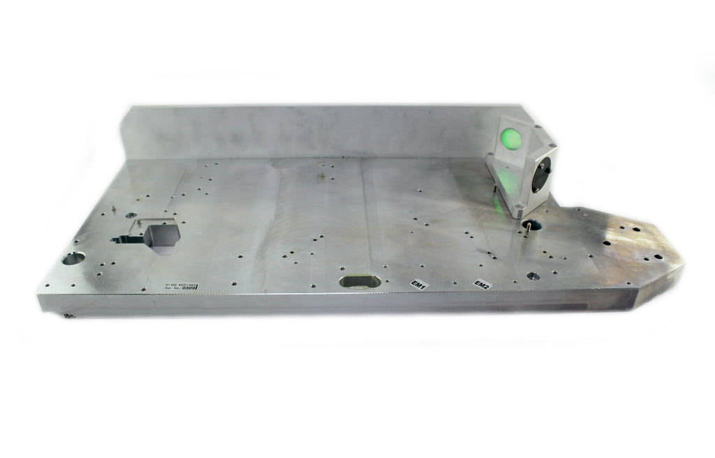 Fotona QX MAX Laser Deck 81 992 M031-3A/2 PARTS UNIT (Untested)