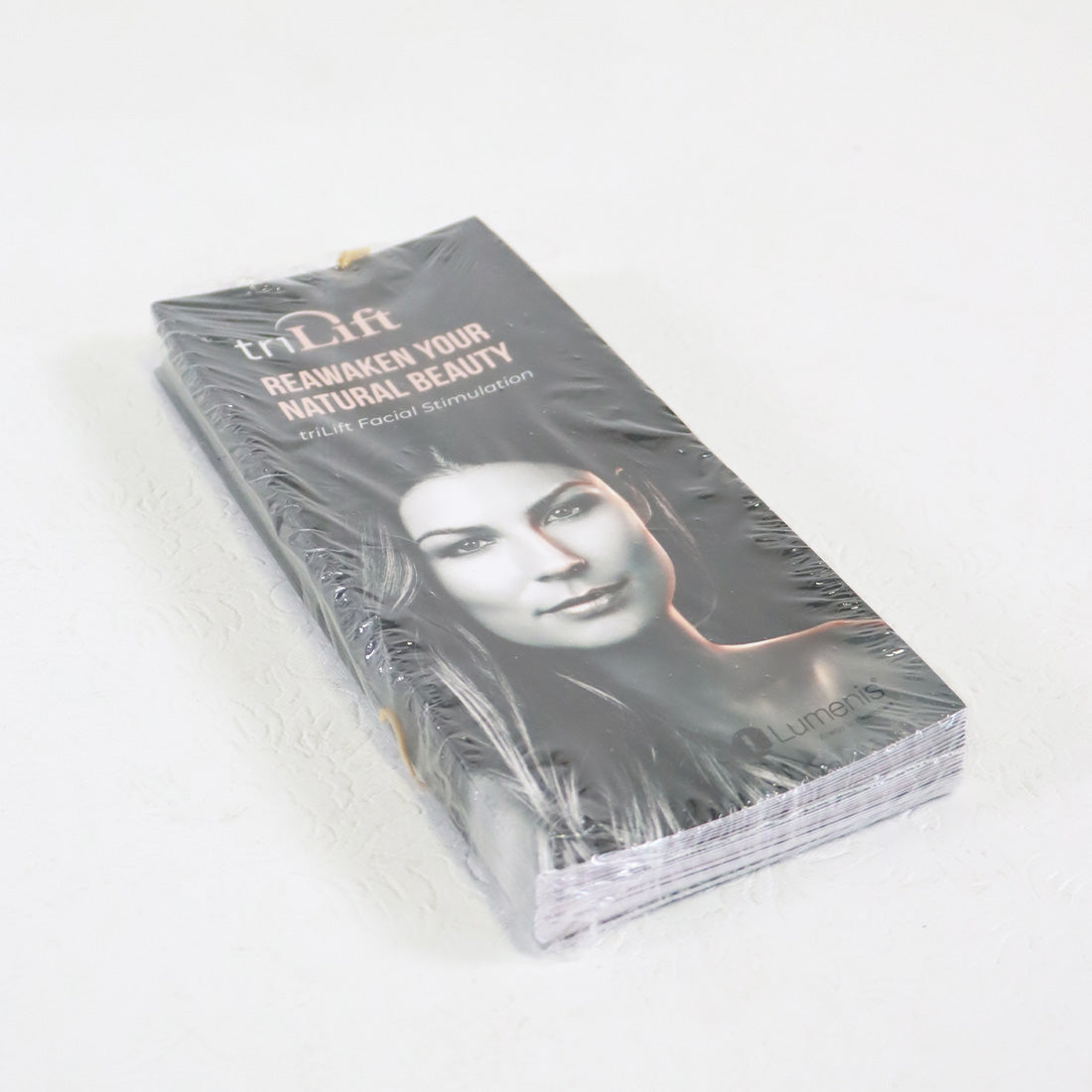 2022 Lumenis TriLift Facial Stimulation Marketing Brochure PB-00043510 Rev A 25x