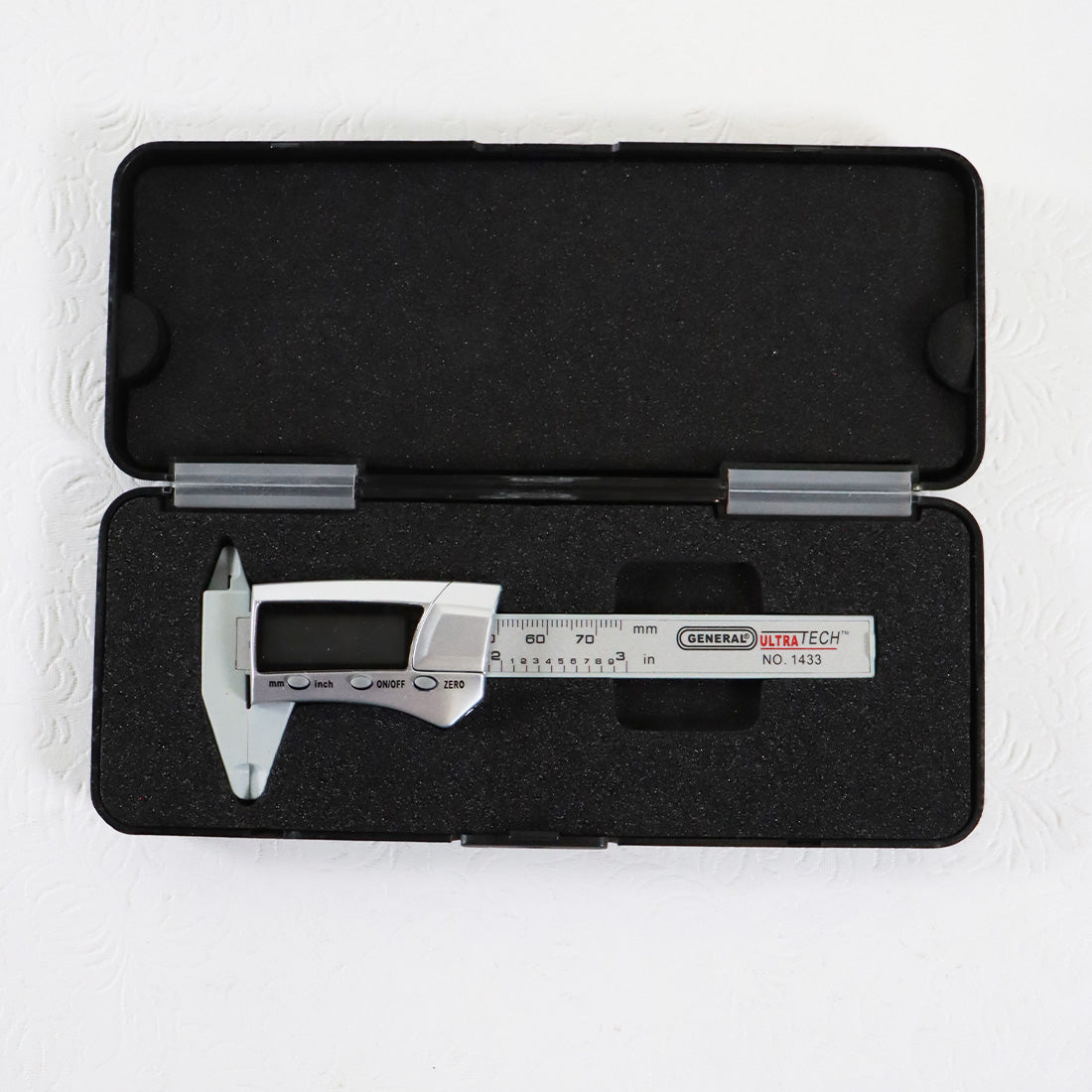 General Tools 1433 Light Weight Carbon Fiber Digital Caliper No. 1433
