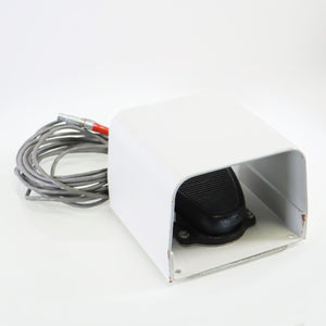 Laser FootSwitch Pedal Clipper 635-S Linemaster Enclosure 5 Pin Foot Switch 635S