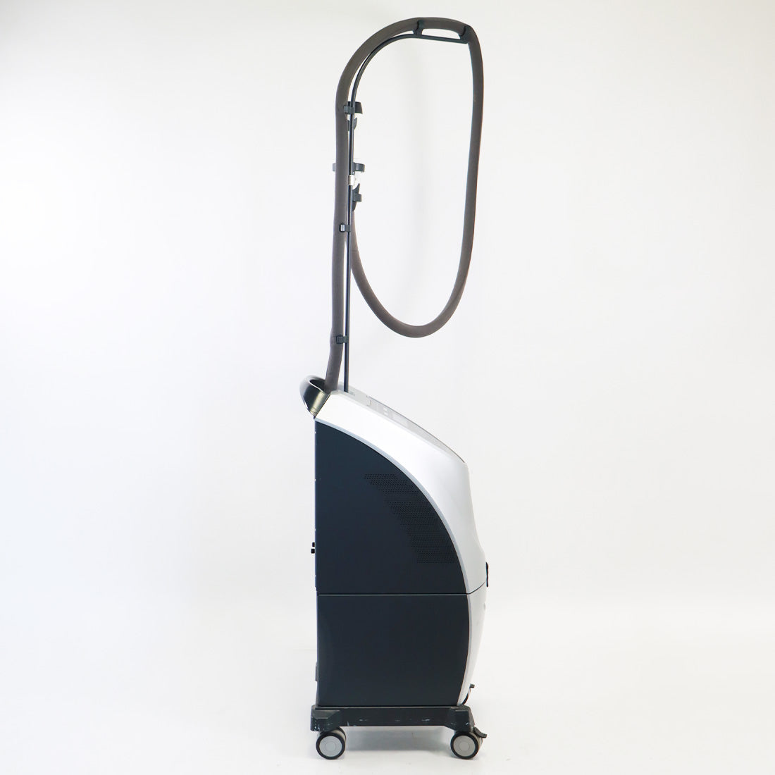 2013 Viora Reaction RF Body Contouring Skin Tightening RadioFrequency VRE0110