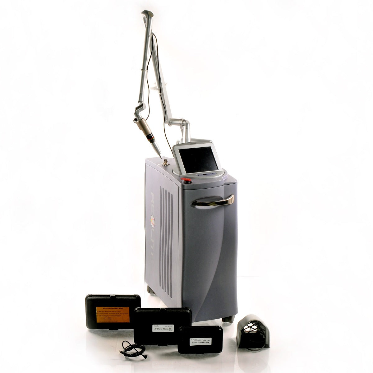 2012 Cynosure RevLite SI Hoya ConBio Q Switched Tattoo Laser 532 1064 QSwitch
