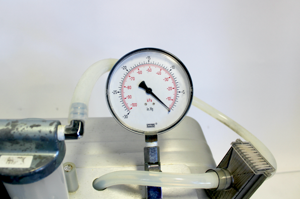 Wells Johnson Medical Vacuum Suction Aspirator III Portable Pump System