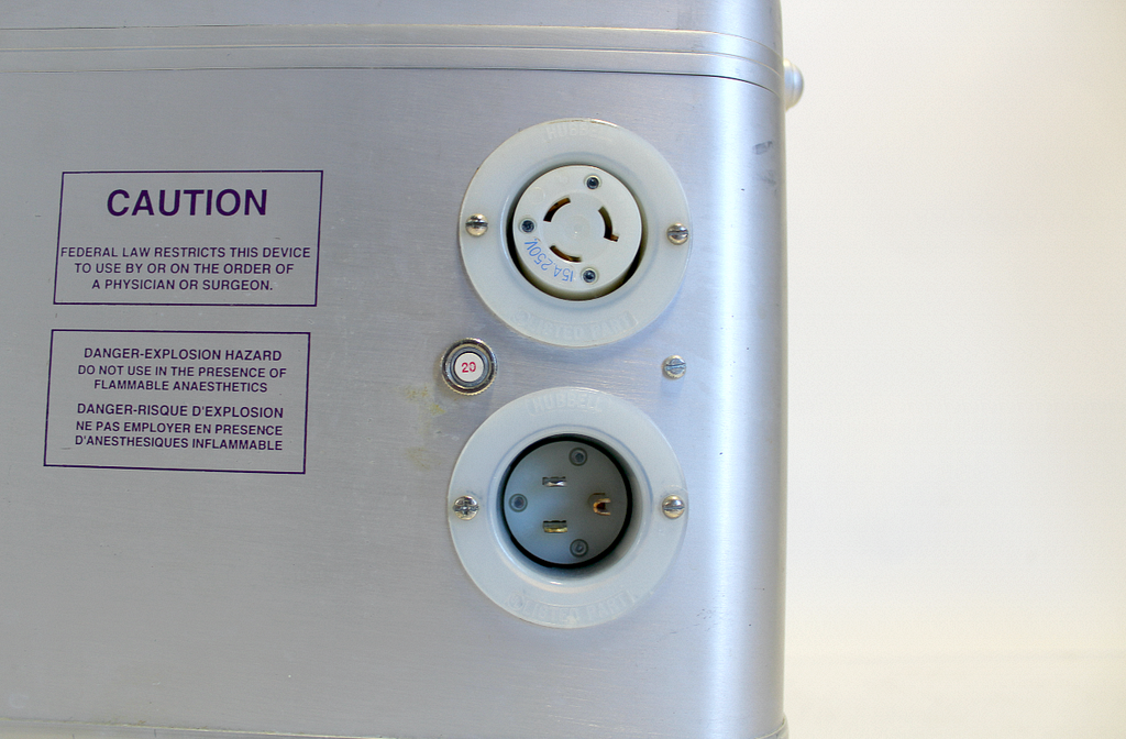 Wells Johnson Medical Vacuum Suction Aspirator III Portable Pump System