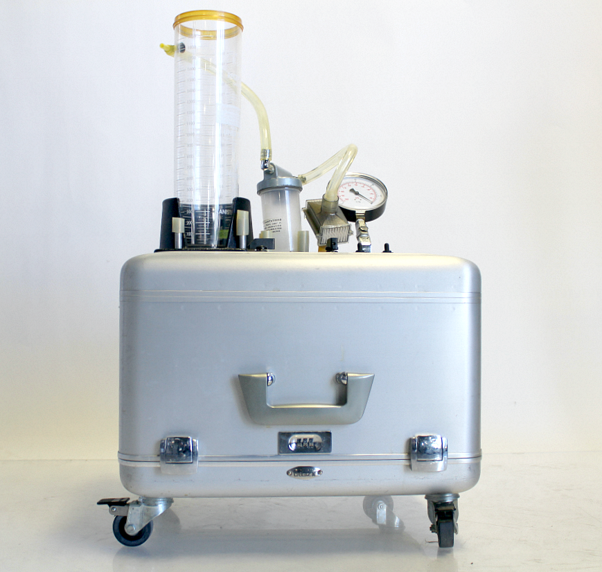 Wells Johnson Company Aspirator III Portable Medical Vacuum Suction System