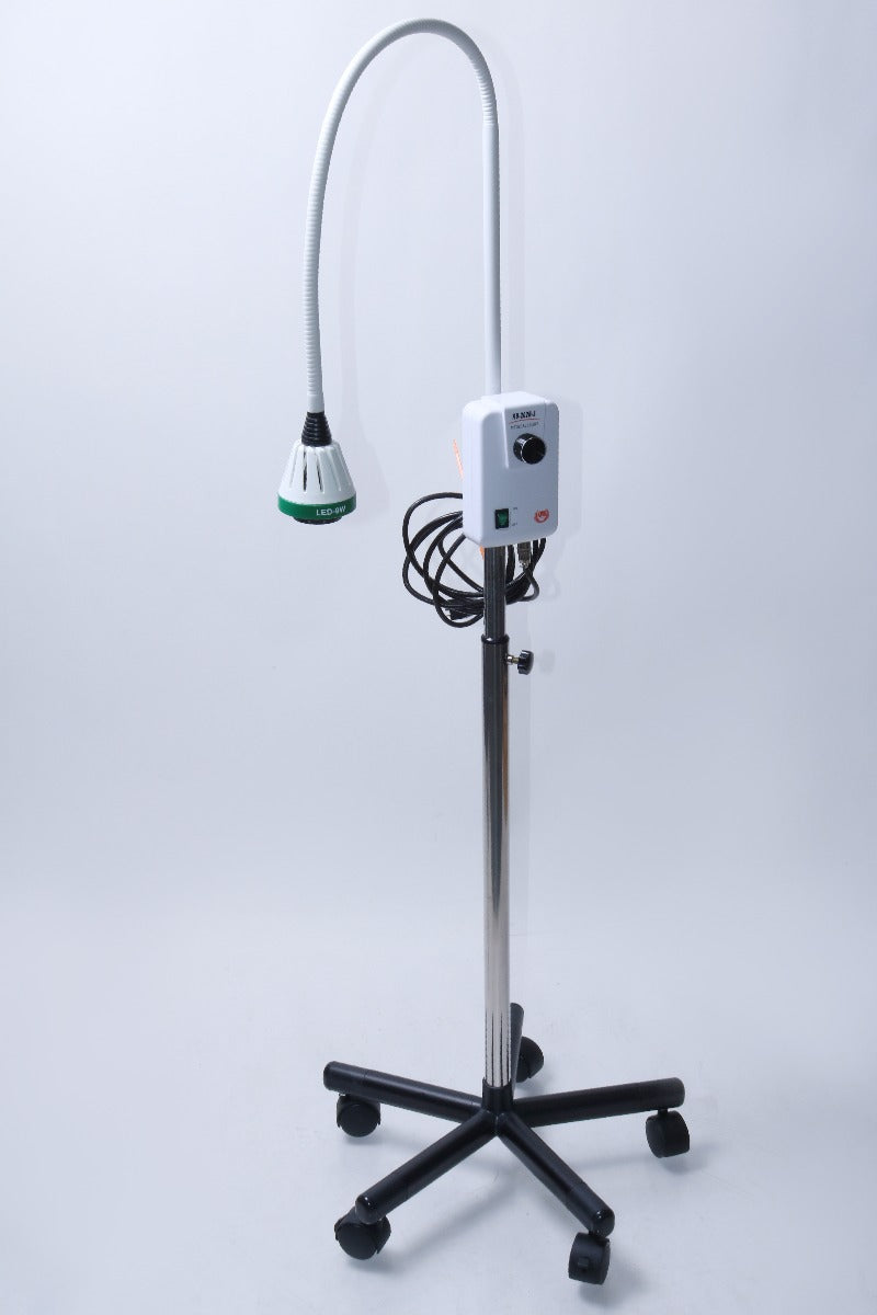 2018 KWS KD-202B-3 Area LED Exam Light 9W w/ Rolling Stand