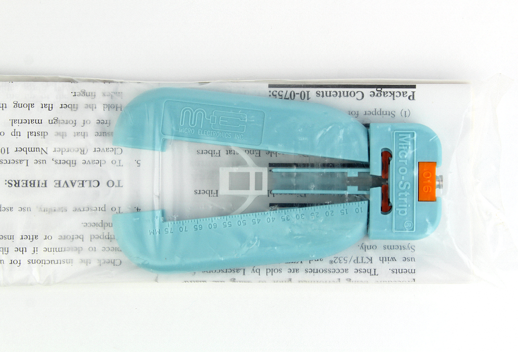 Micro-Strip Fiber Optic Stripper 0.3mm MS1-06S-13-FS
