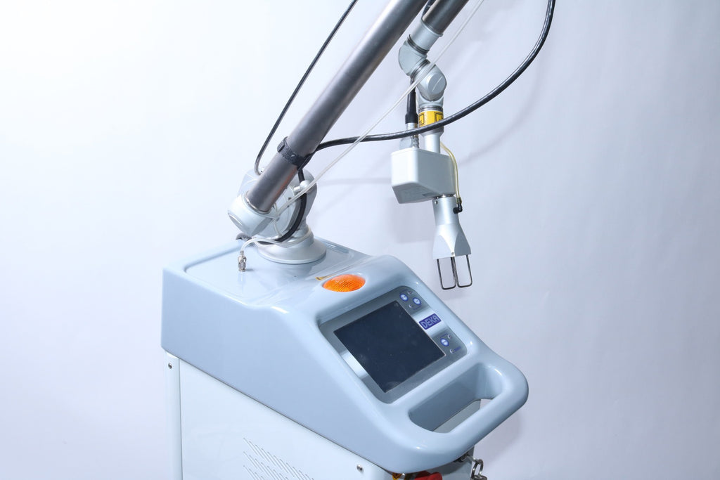 2008 Deka SmartXide CO2 Resurfacing Laser w/ Newly Regassed CO2 Tube Installed