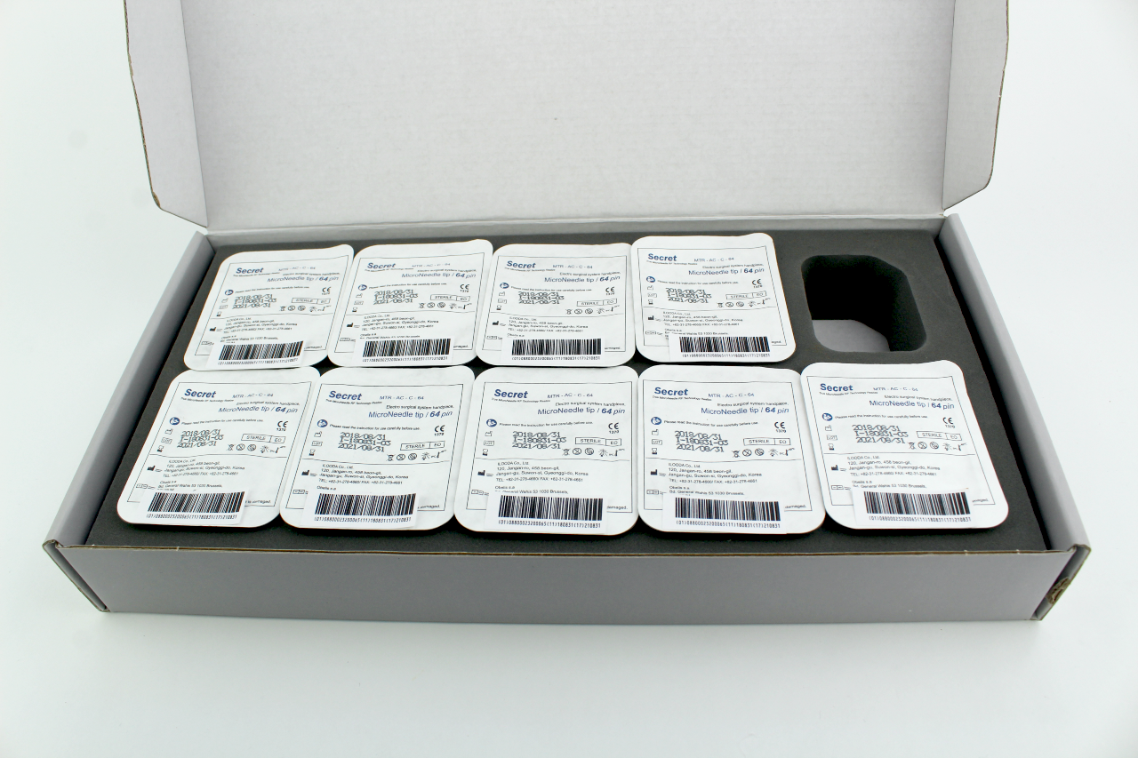SecretRF Zarin 8x8 RF Microneedle Cartridge Secret RF MTR-AC-C-64 Zarin (Box/9)
