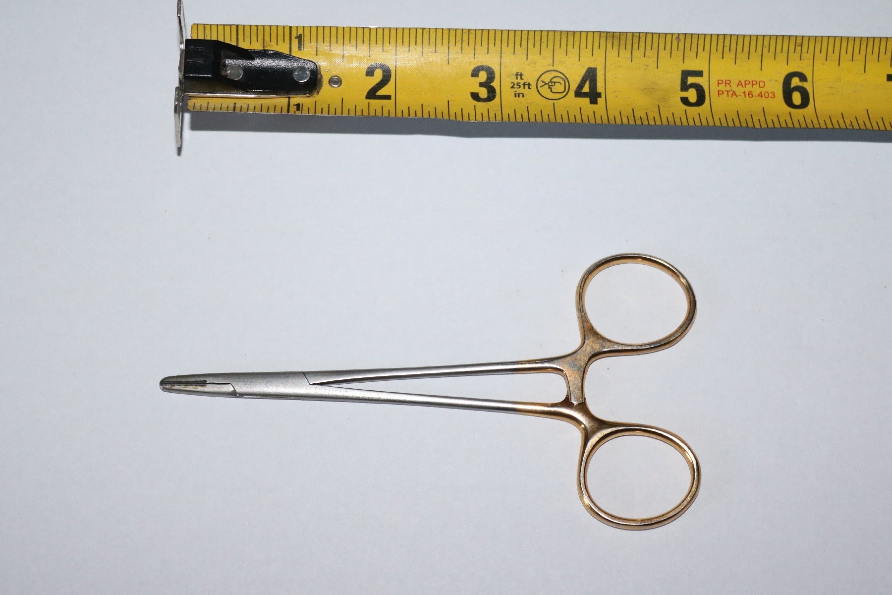 Snowden Pencer Diamond Jaw 0410 Carbide Needle Holder Forceps Hemostats