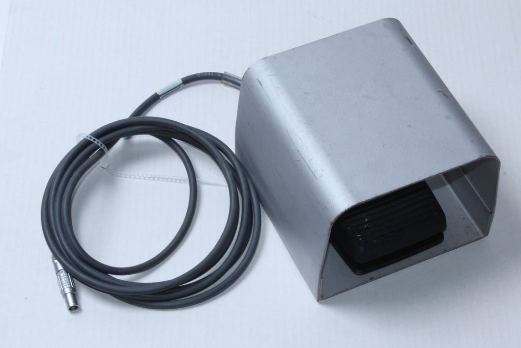 Cutera Excel V XEO Laser 4 Pin Electric Footswitch Foot Pedal Switch 7000562