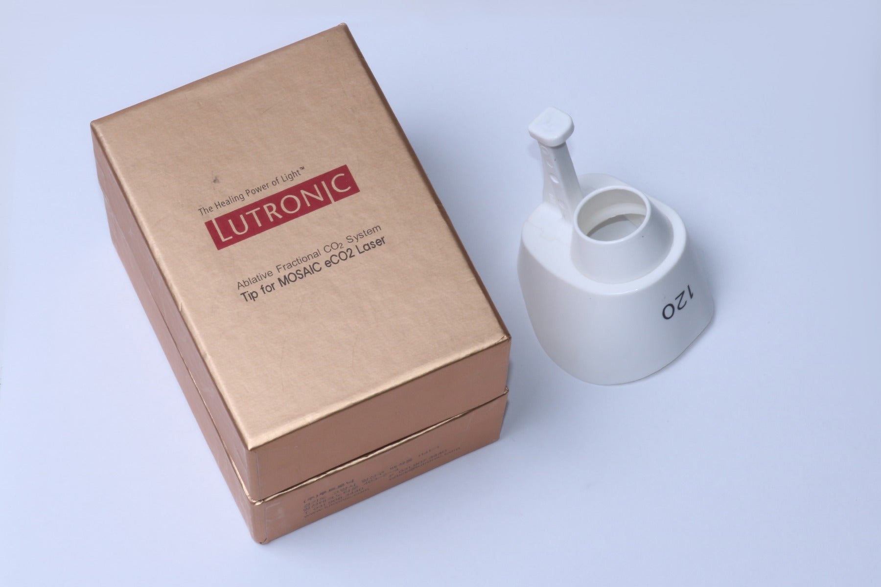 2010 Lutronic Mosaic eCO2 Fractional Ablative CO2 Laser 120 Distance Gauge Tip