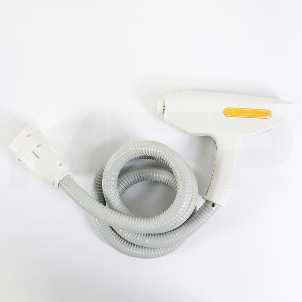 Ellman Sandstone Q-Switched Nd:YAG Handpiece and Case - Parts As-Is