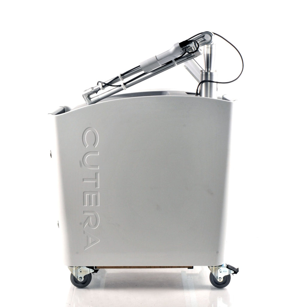 2019 Cutera ENLIGHTEN SR Tattoo Removal Benign Lesion Laser 532 1064 nm Pico