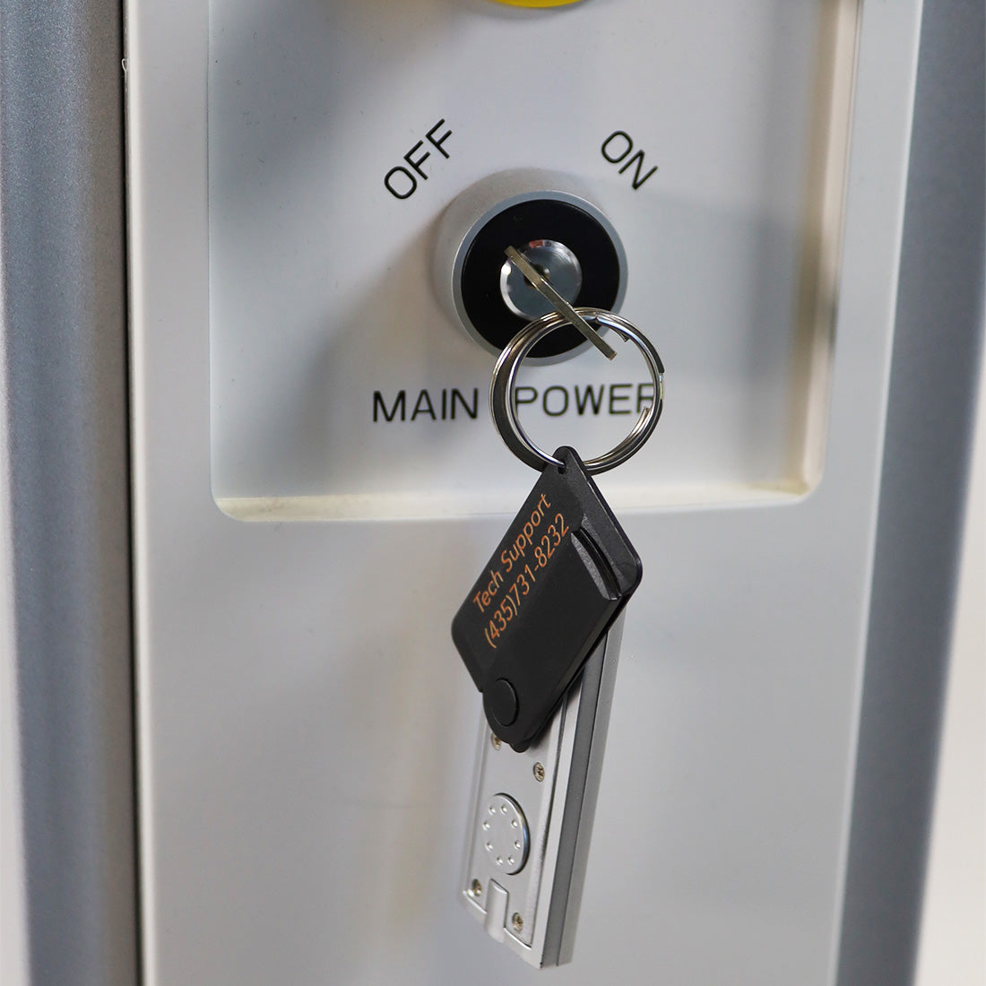 2015 Lutronic INFINI RF Radio Frequency Microneedling Electrosurgical System