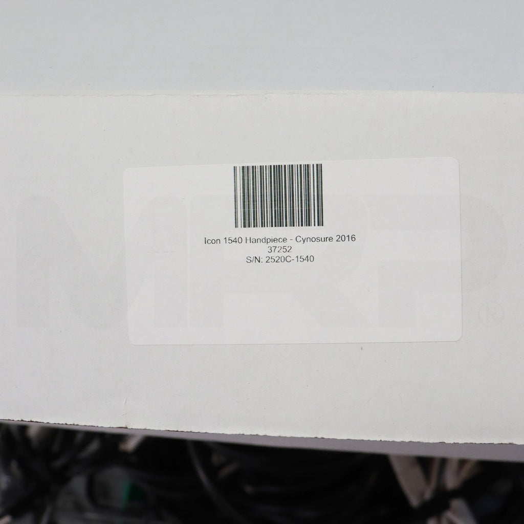 2016 Cynosure Palomar StarLux 300/500 Lux 1540 Fractional Handpiece Set