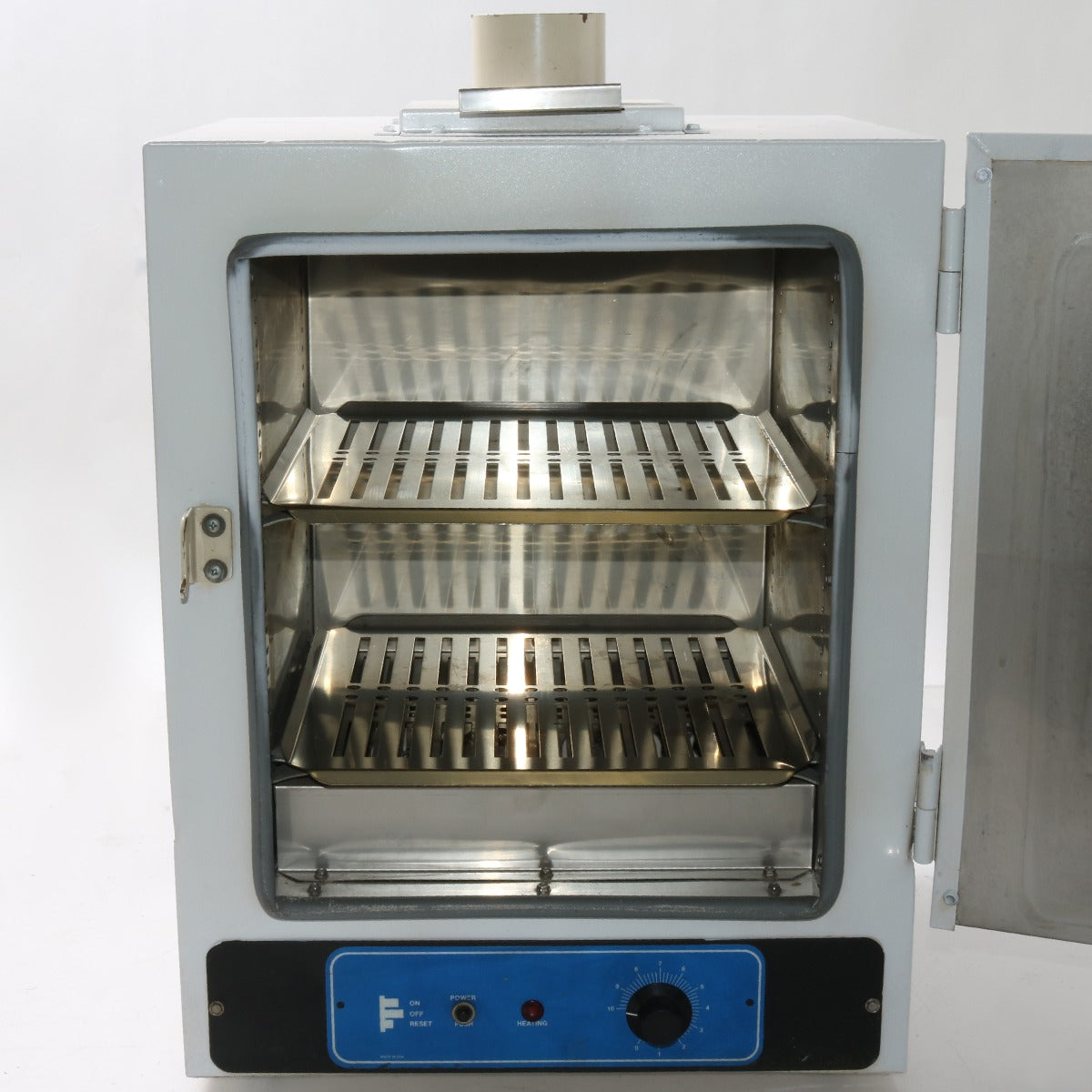 Sheldon VWR 1300U Gravity Convection Incubator Oven Turns on Heats up SOLD AS IS