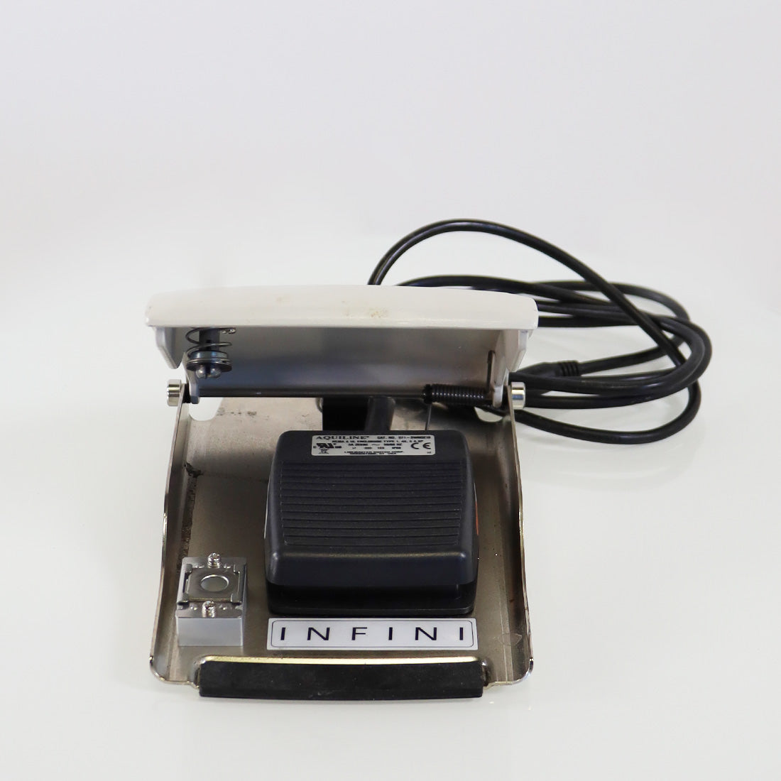 2015 Lutronic INFINI RF Radio Frequency Microneedling Electrosurgical System