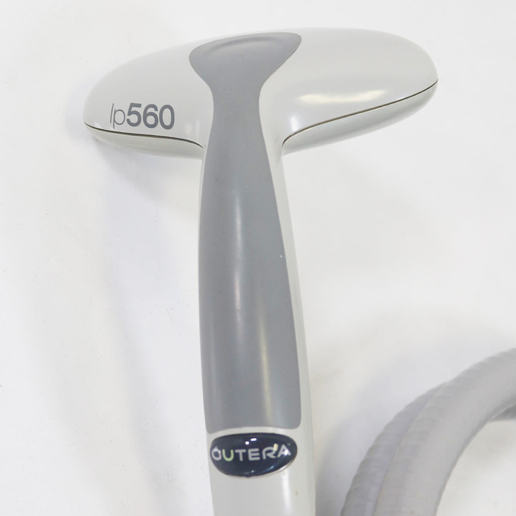 2005 Cutera Coolglide Xeo Laser Nd Yag 1064nm Skin Rejuvenation System US110XEO