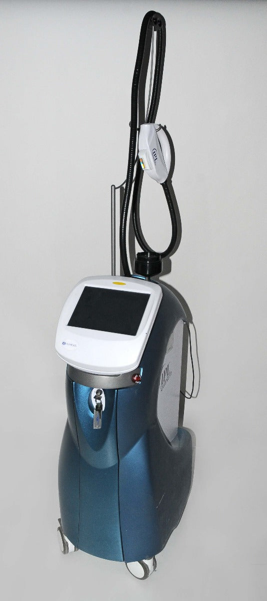 2002 QUANTUM Lumenis IPL Laser System Vascular Lesions Skin Rejuvenation Pigment