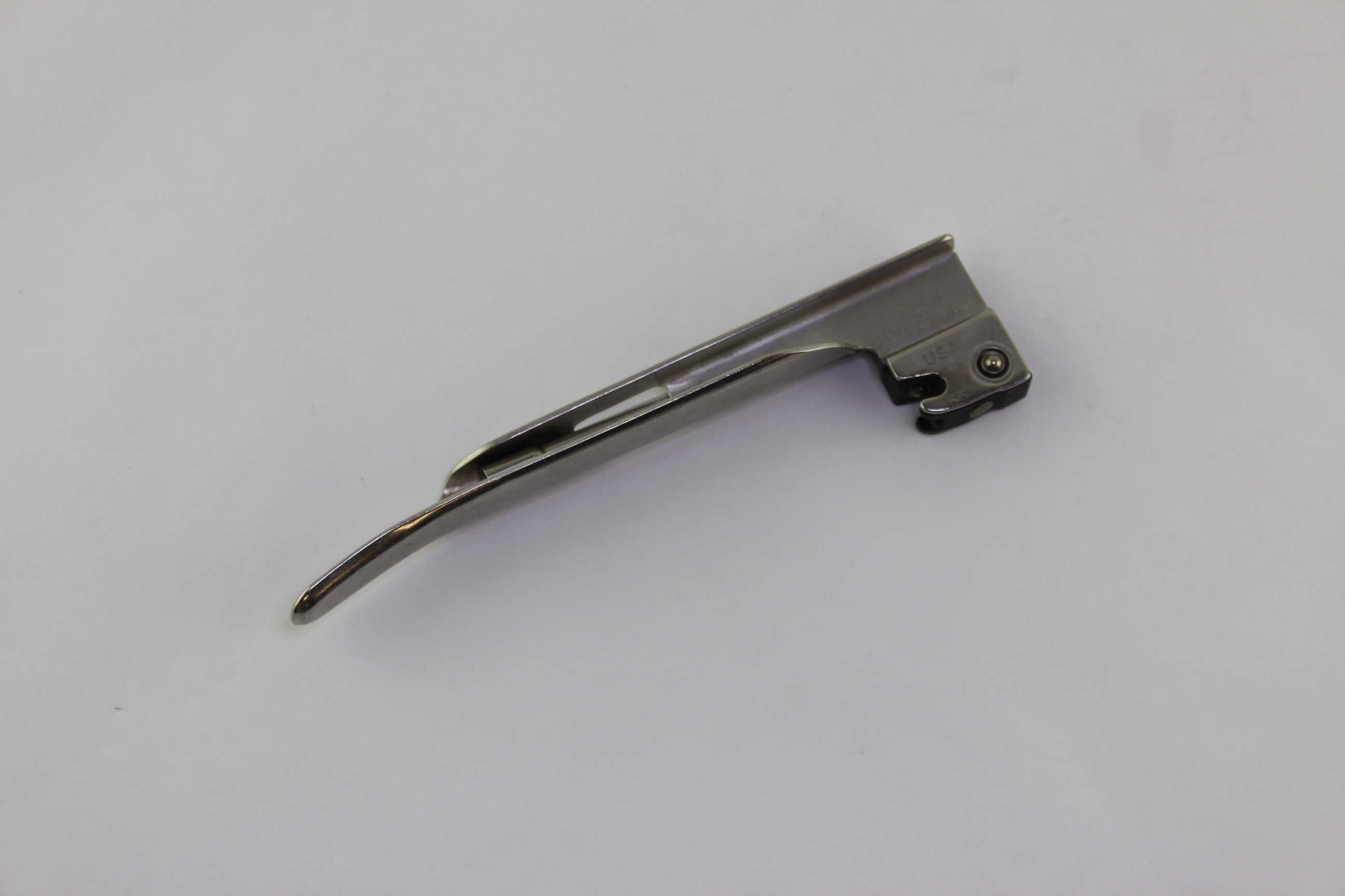 Welch Allyn MIL 2 Fiber Optic Laryngoscope Blade Miller Size #2 SOLD AS IS