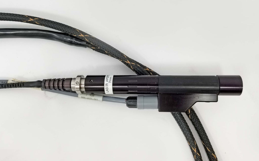 2000 Cynosure PhotoGenica V-Star Dye Vascular Therapeutic Laser System Fiber 10mm Tip