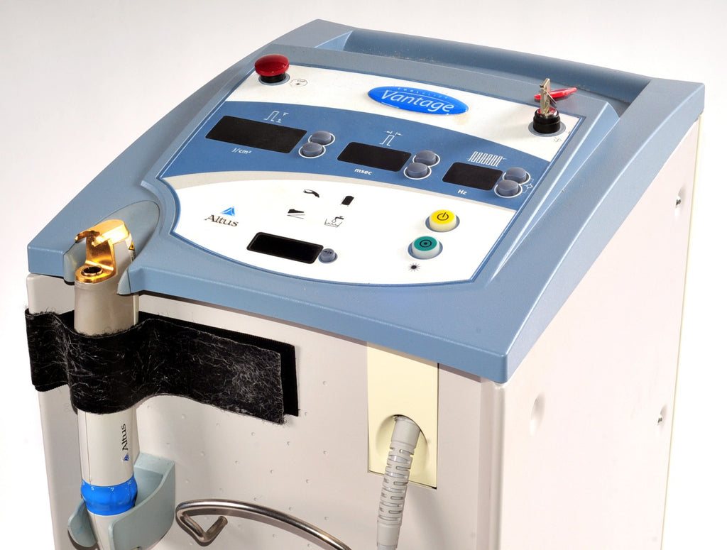 2002 Altus CoolGlide Vantage Nd:YAG 1064 Hair Removal Laser