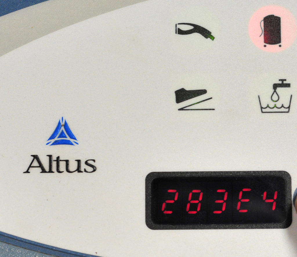 2002 Altus CoolGlide Vantage Nd:YAG 1064 Hair Removal Laser