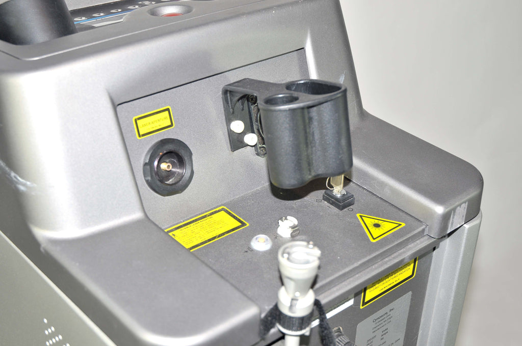 2004 Cynosure Apogee Elite Laser ELNL Hair Removal Lesion YAG 755 1064 nm System