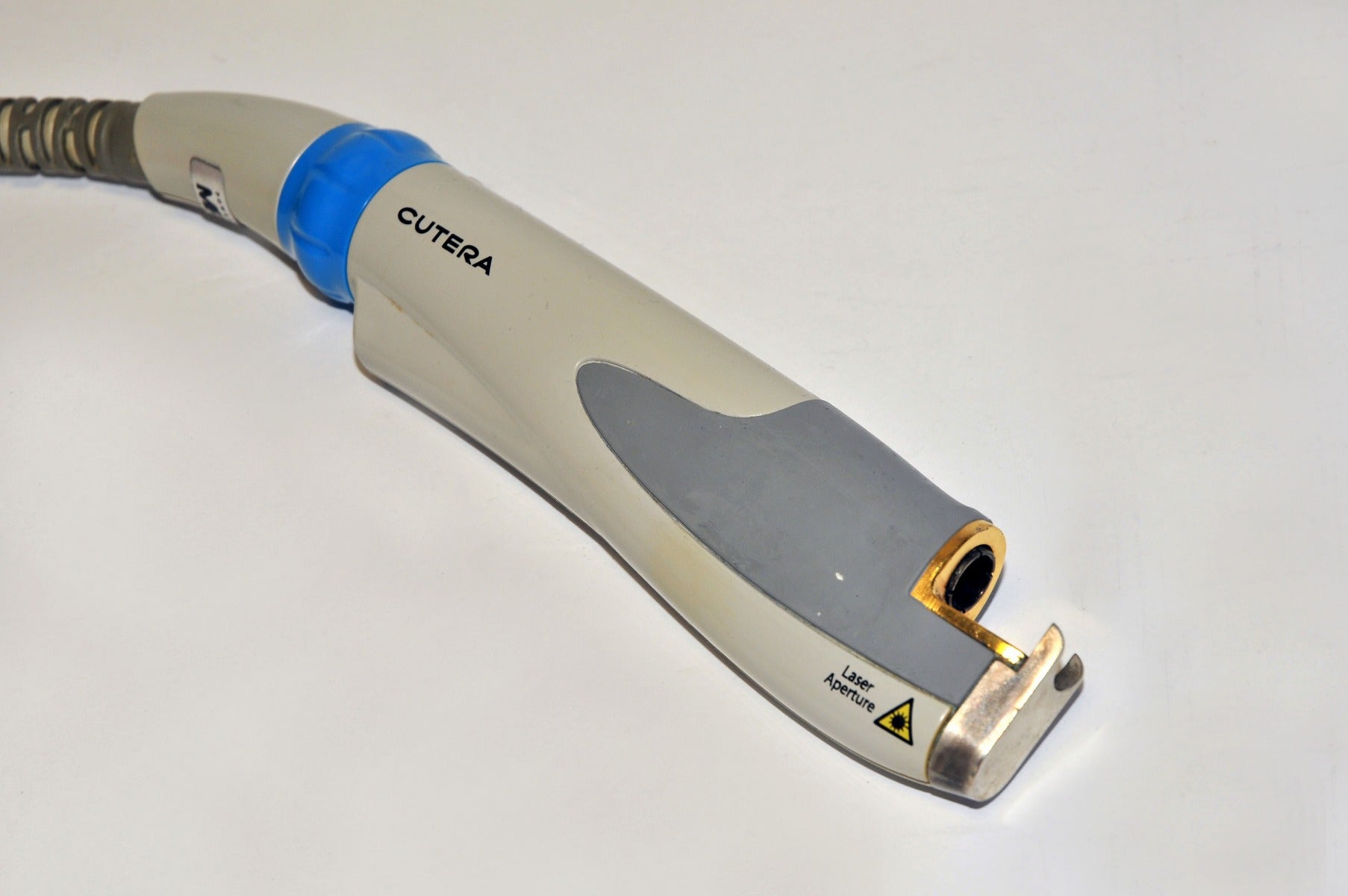 2004 Cutera XEO Laser System IPL Nd:YAG 1064 Hair Removal HR