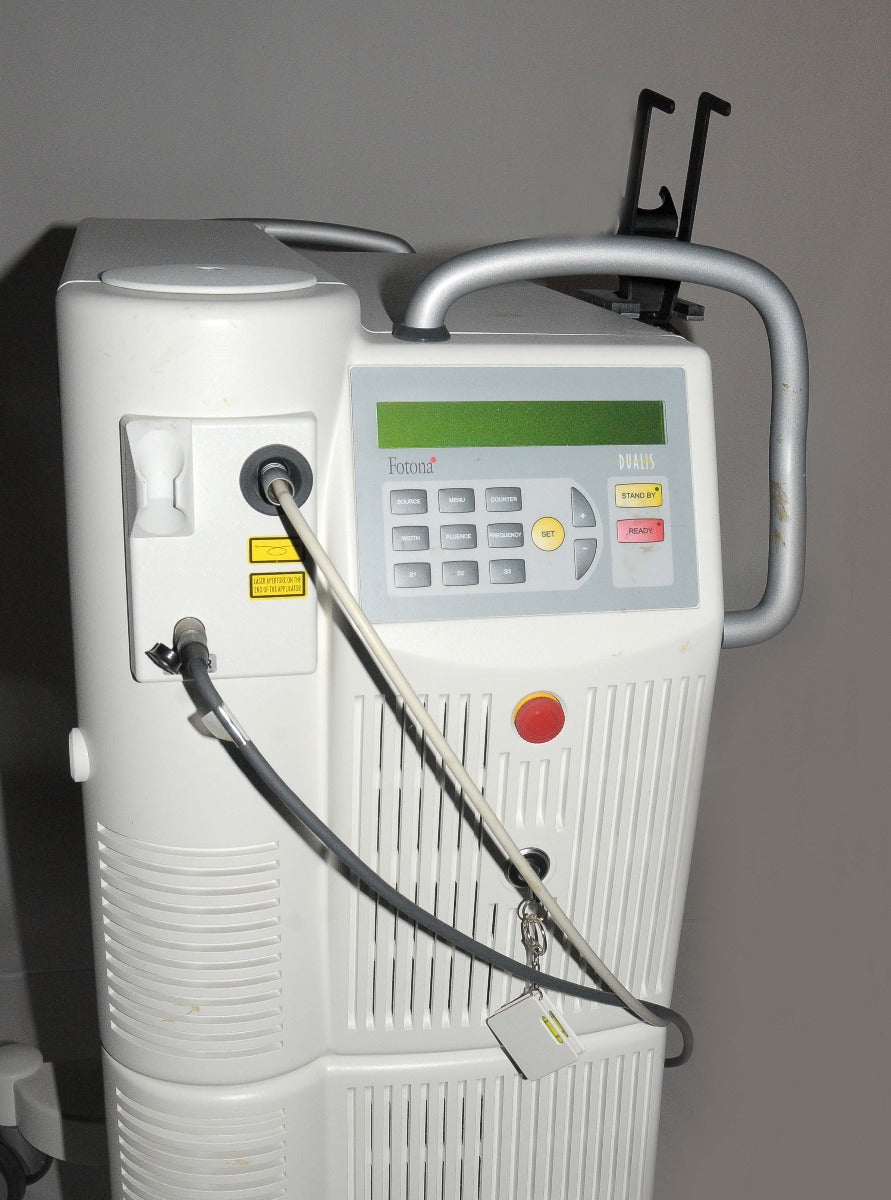 2004 Fotona Dualis Nd:YAG Fidelis M001-9F 1064 nm Laser Acne Scar Hair Removal