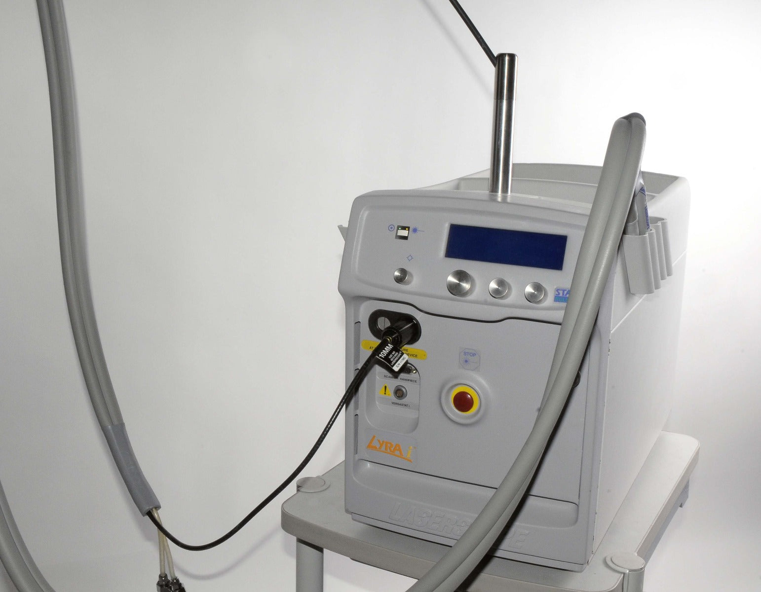 2004 Laserscope Lyra Nd:YAG Laser System w/ CoolSpot 10mm HandPiece Hair Removal