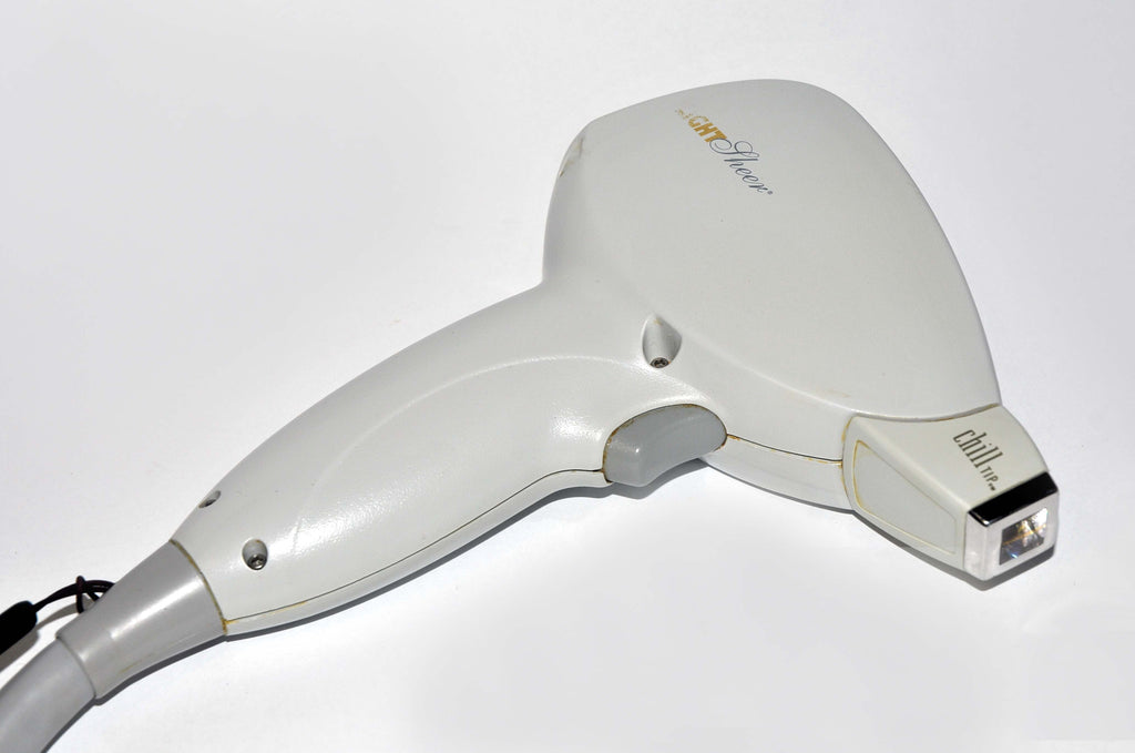 2005 Lumenis LightSheer XC 810 Diode Hair Removal Laser Light Sheer 12x12 400 ms