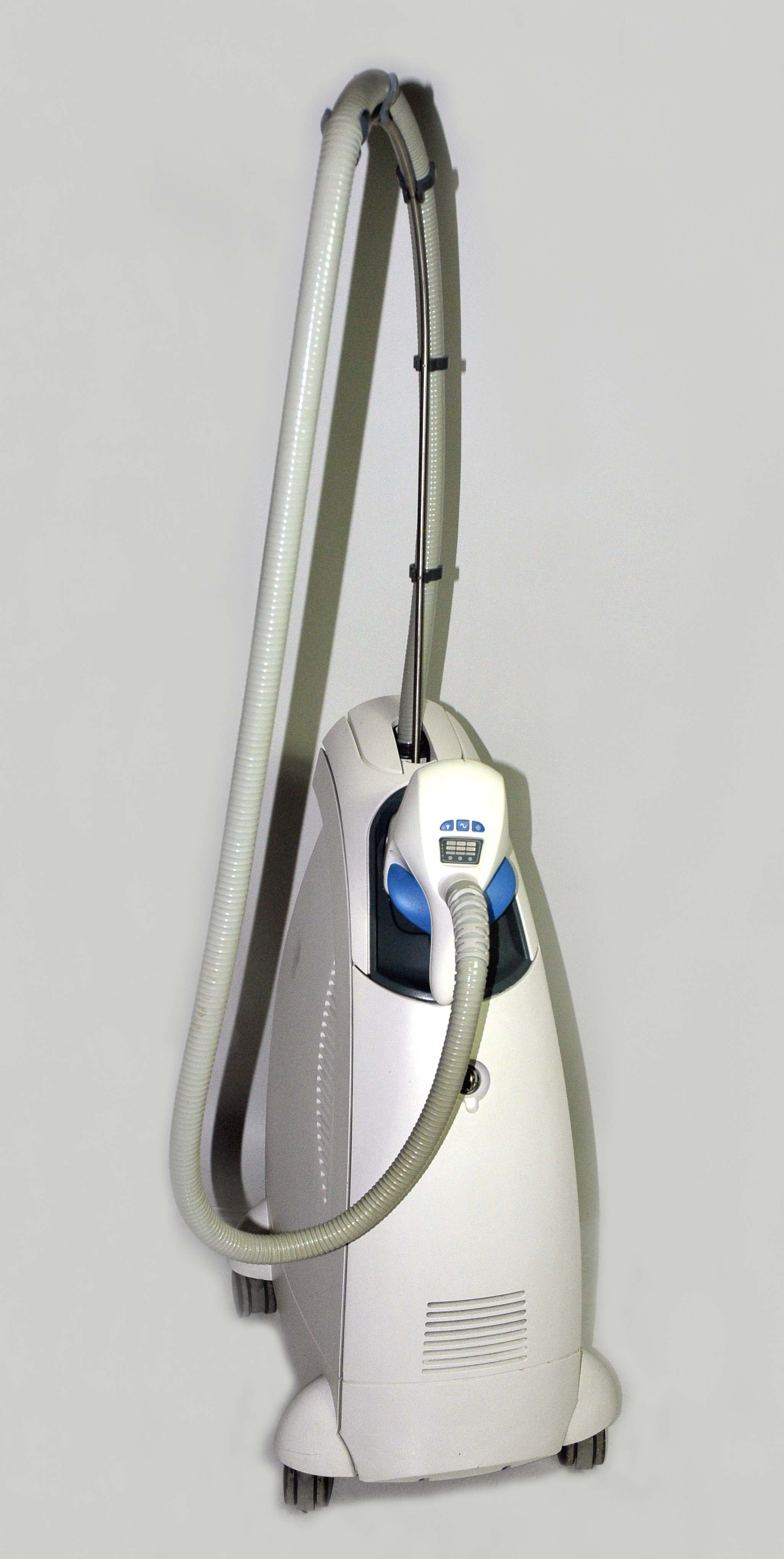 2005 SYNERON VelaSmooth Infrared RF Laser Body Shaping Cellulite Vela Smooth