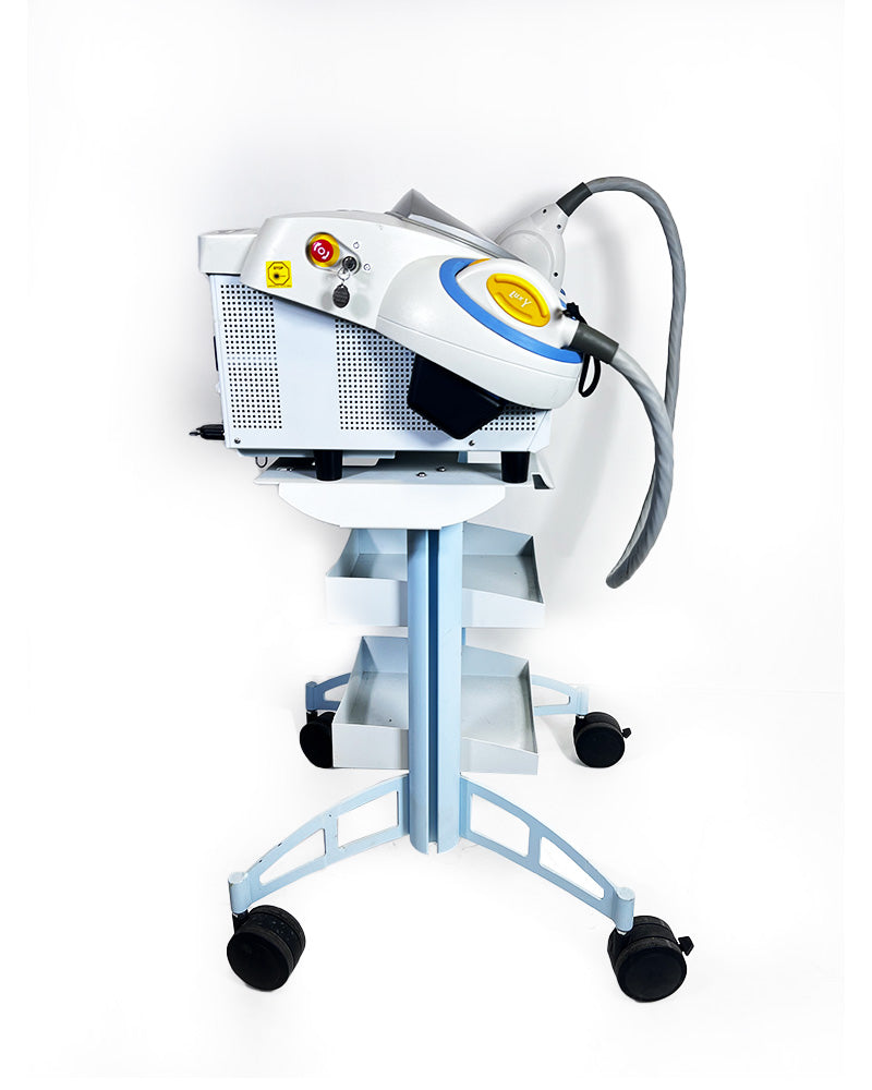 2006 Palomar StarLux 300 IPL Aesthetic Skin Resurfacing System LuxY LuxG
